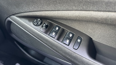 Vauxhall Crossland 1.2 SE 5dr Petrol Hatchback